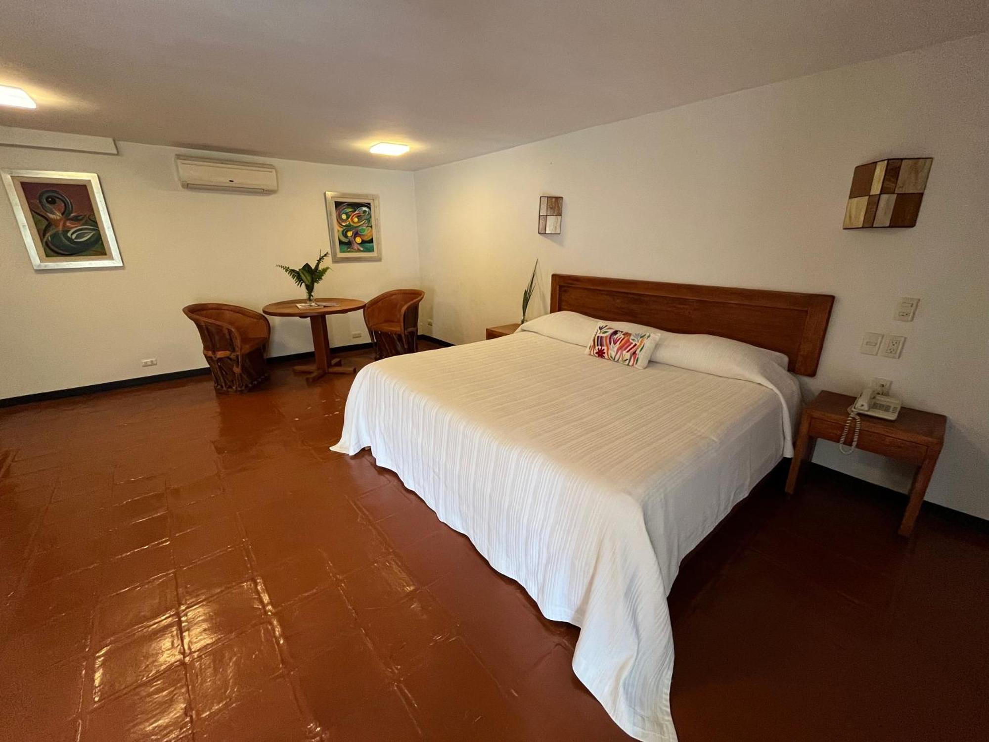 Hotel Ilebal Cuernavaca Centro - Lugar Con Encanto! Eksteriør billede