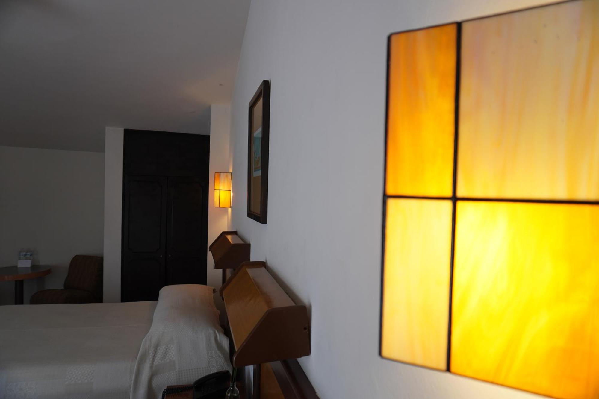 Hotel Ilebal Cuernavaca Centro - Lugar Con Encanto! Eksteriør billede